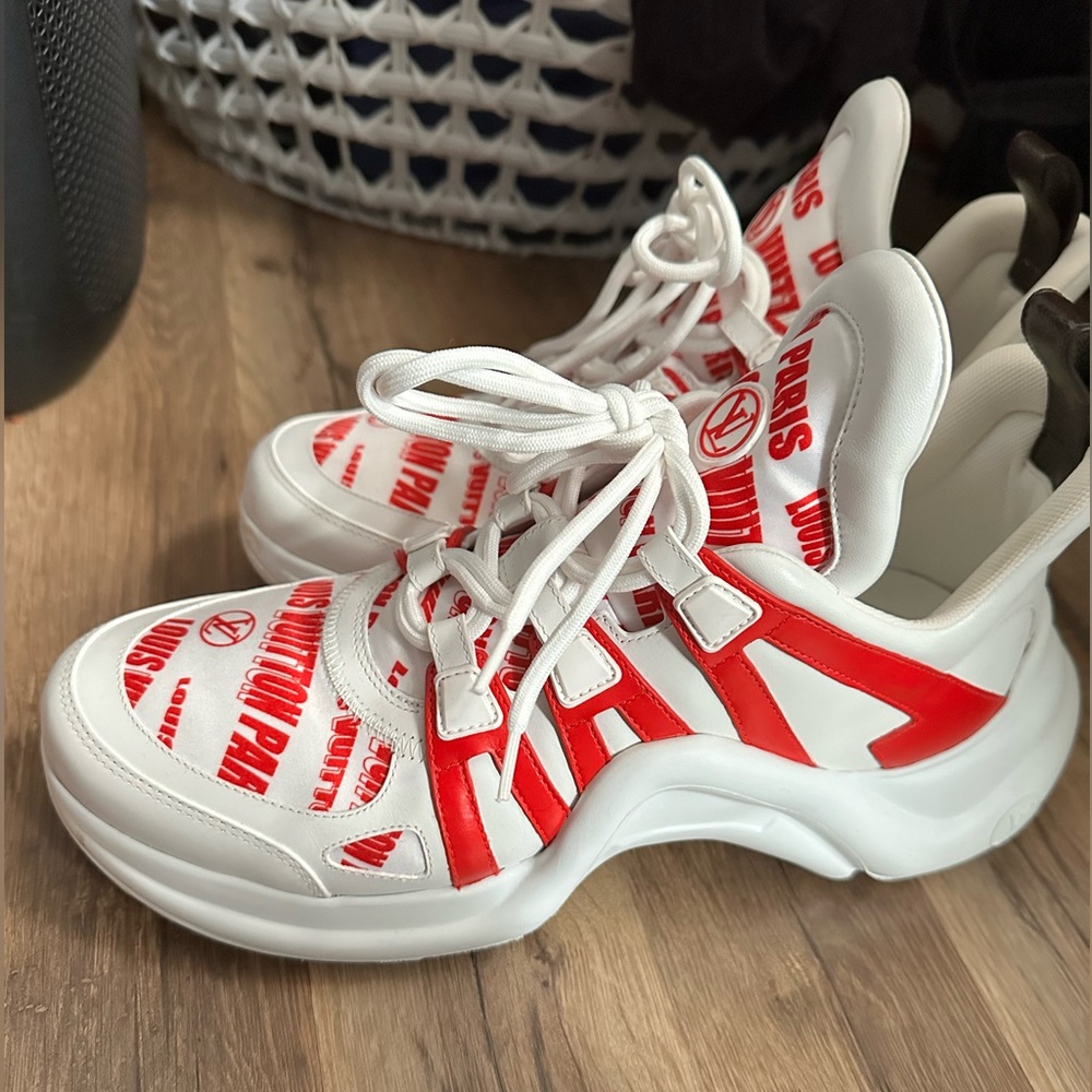 Louis Vuitton Archlight Sneakers Sz 42